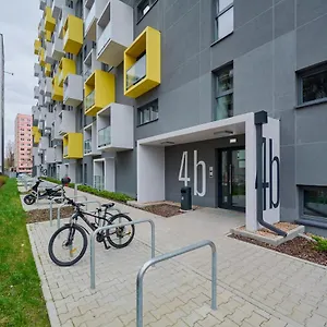 Cozy Jaworska With Free Garage By Renters Wrocław